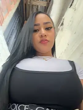 Luisa Fernandaa online show from 05-12-26, 11:00