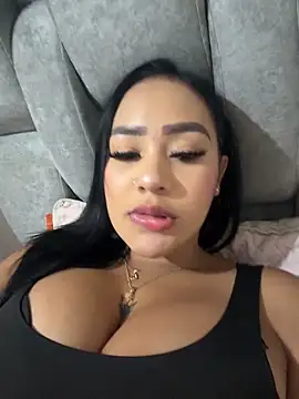 Luisa Fernandaa online show from 05-16-26, 04:00