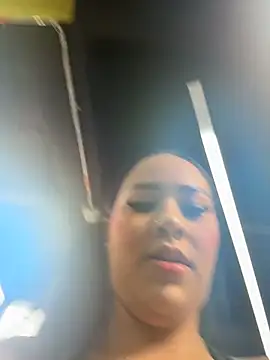 Luisa Fernandaa online show from 02-25-26, 05:57