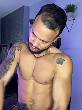 ARON TAYLER01 online show from 11-26-25, 10:37