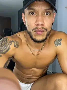 ARON TAYLER01 online show from 03-15-25, 03:59