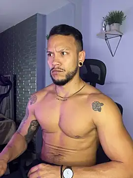 ARON TAYLER01 online show from 10-03-25, 10:28