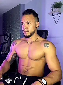 ARON TAYLER01 online show from 09-28-25, 10:22