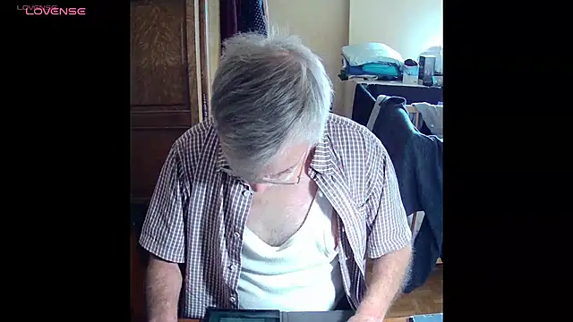 terrybare online show from 06-12-26, 12:58