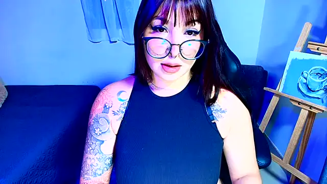 Snapshot of SweetIsabella_x chatting on 06-16-26, 05:07 SweetIsabella x online show from 06-16-26, 05:07