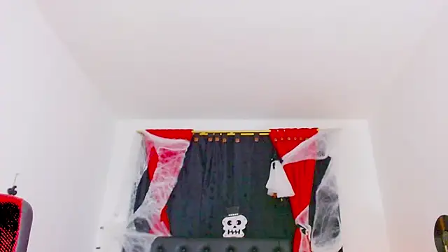 misslombana online show from 10-23-25, 06:01