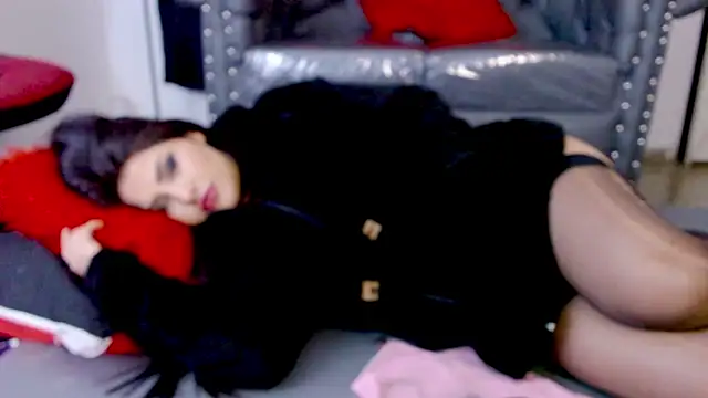 misslombana online show from 02-15-26, 07:51