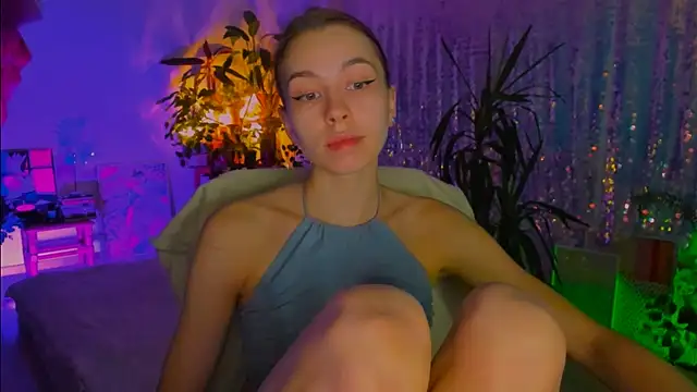 poli   online show from 11-04-25, 06:01