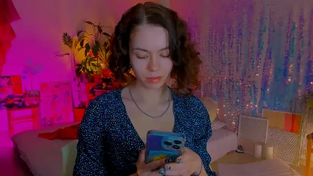 Snapshot of poli__ chatting on 03-07-25, 10:54 poli   online show from 03-07-25, 10:54