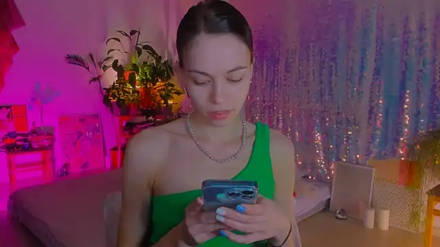 Snapshot of poli__ chatting on 02-16-25, 03:48 poli   online show from 02-16-25, 03:48