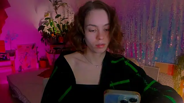 Snapshot of poli__ chatting on 01-22-25, 07:24 poli   online show from 01-22-25, 07:24