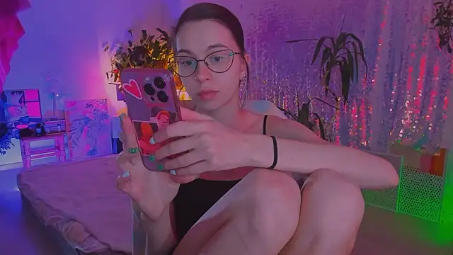 poli   online show from 03-04-26, 11:40