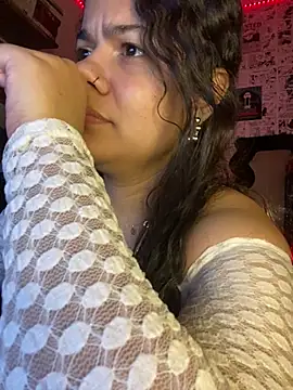 Snapshot of demonaughtyyy chatting on 03-12-25, 03:35 demonaughtyyy online show from 03-12-25, 03:35
