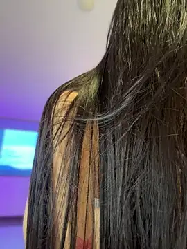 Snapshot of Im_Valentina chatting on 05-26-26, 11:14 Im Valentina online show from 05-26-26, 11:14