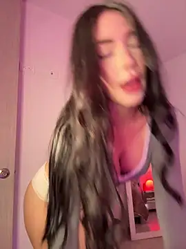 Im Valentina online show from 02-24-26, 11:16