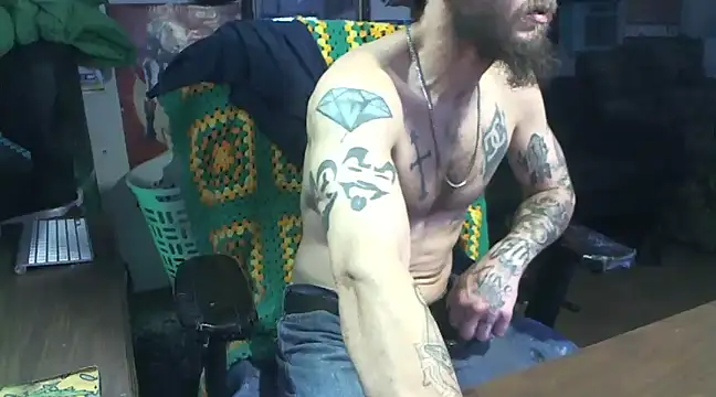 CloudDadddyyy420 online show from 03-08-25, 05:22