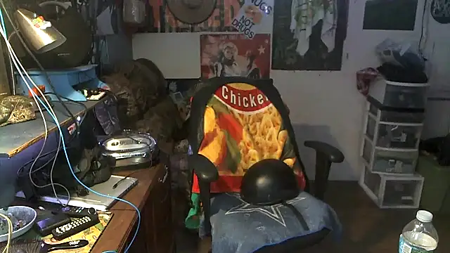 CloudDadddyyy420 online show from 11-17-25, 07:45