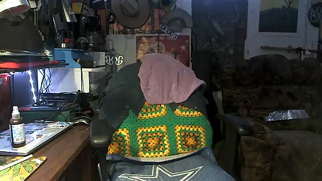 CloudDadddyyy420 online show from 09-23-25, 02:46