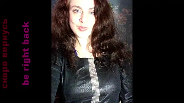 Snapshot of VanezaSmith chatting on 03-10-25, 07:00 VanezaSmith online show from 03-10-25, 07:00