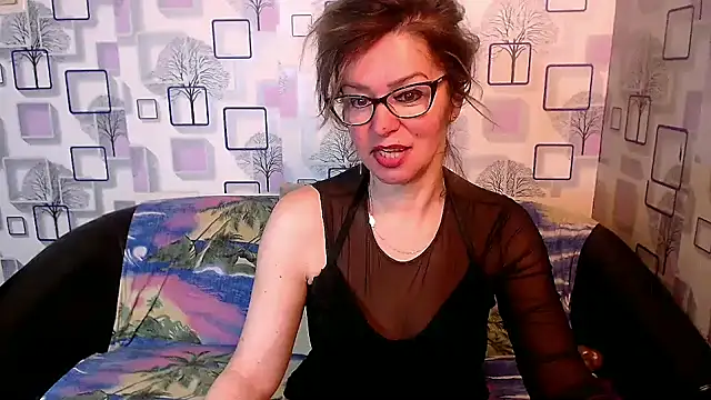Snapshot of milfsexy chatting on 03-02-25, 12:03 milfsexy online show from 03-02-25, 12:03