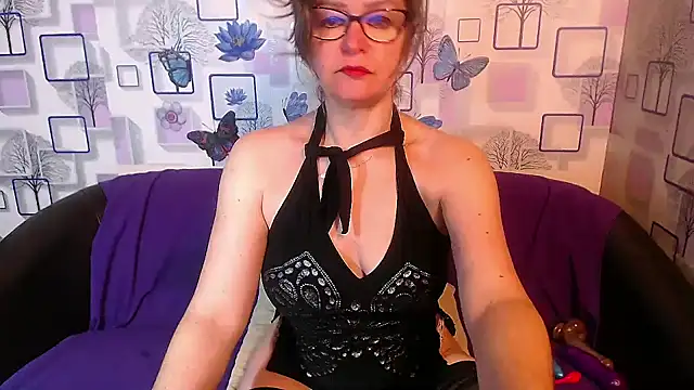milfsexy online show from 10-30-25, 10:46