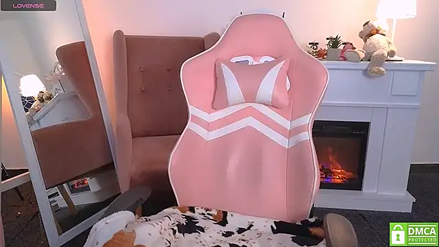 Grace and  Jacob online show from 10-05-25, 06:59