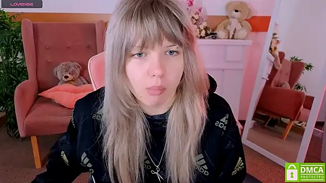 Grace and  Jacob online show from 12-18-25, 07:13