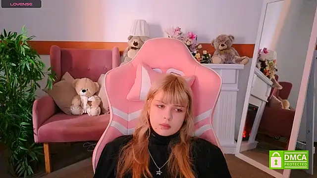 Grace and  Jacob online show from 10-30-25, 06:55