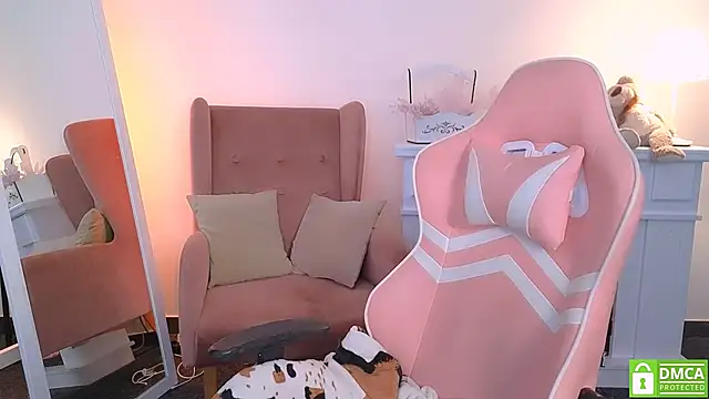 Grace and  Jacob online show from 10-08-25, 06:15