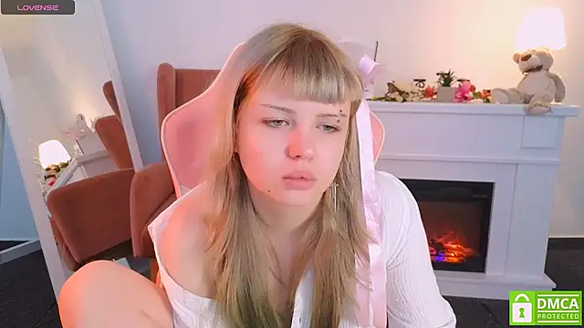 Grace and  Jacob online show from 09-27-25, 07:36