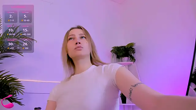 Jess Anders  online show from 11-18-25, 07:11