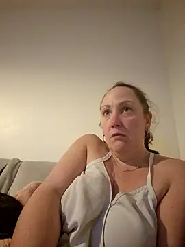 Wisie Cutie online show from 03-17-25, 11:02