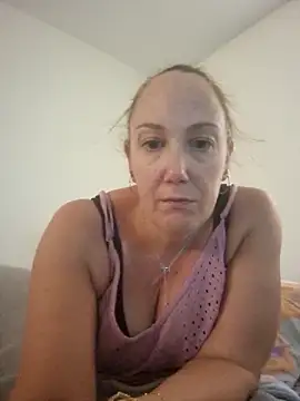 Wisie Cutie online show from 09-23-25, 03:19