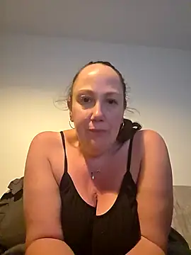 Wisie Cutie online show from 03-09-26, 10:24