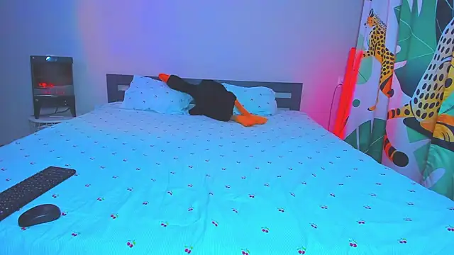 TishaLove online show from 03-19-26, 03:45