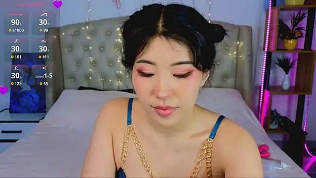 Wendy  Hills online show from 03-03-25, 03:43