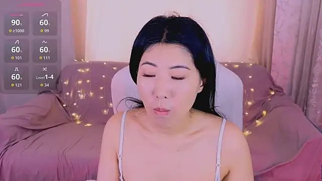 Snapshot of Wendy__Hills chatting on 06-14-26, 05:30 Wendy Hills online show from 06-14-26, 05:30