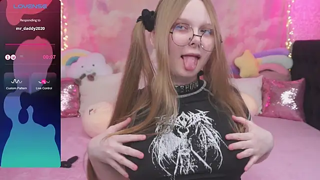 minx g1rl online show from 01-18-26, 08:29