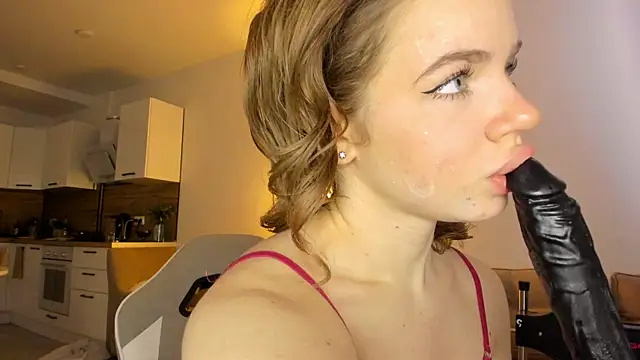 lit asella online show from 01-07-26, 09:14