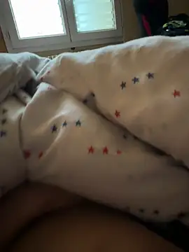 Snapshot of kamel455 chatting on 12-27-24, 08:24 kamel455 online show from 12-27-24, 08:24