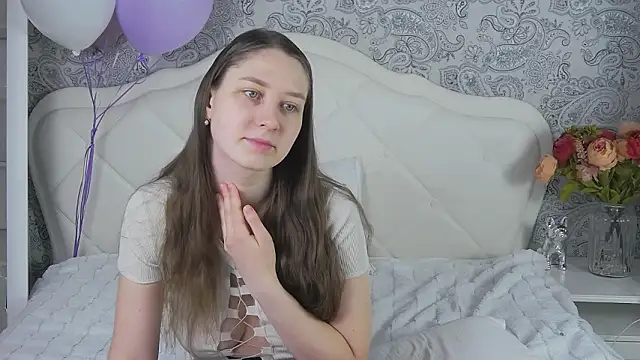 Snapshot of MollyBrams chatting on 02-06-26, 04:08 MollyBrams online show from 02-06-26, 04:08