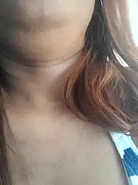 Indianpleasure300 online show from 11-28-25, 10:59