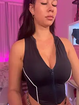 Snapshot of Meliazz chatting on 02-13-26, 07:36 Meliazz online show from 02-13-26, 07:36