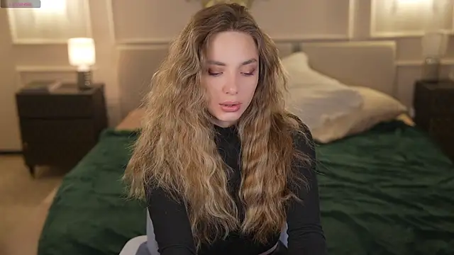 Kisasolo online show from 02-25-26, 10:31