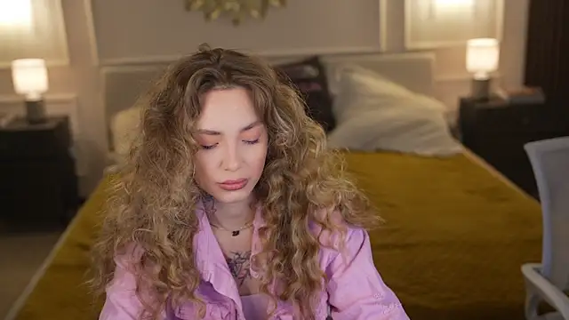 Kisasolo online show from 03-28-26, 03:24