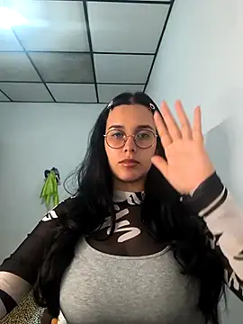 Annya-sweet online show from 10-16-25, 02:03