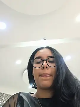 Snapshot of Annya-sweet chatting on 06-13-26, 11:02 Annya-sweet online show from 06-13-26, 11:02