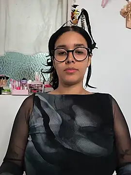 Snapshot of Annya-sweet chatting on 05-23-26, 03:11 Annya-sweet online show from 05-23-26, 03:11