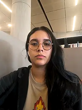 Annya-sweet online show from 10-15-25, 02:47