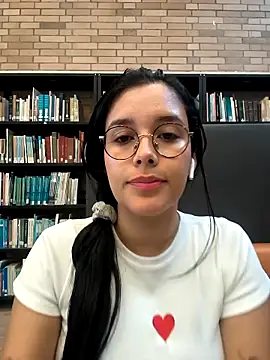 Annya-sweet online show from 10-30-25, 02:58